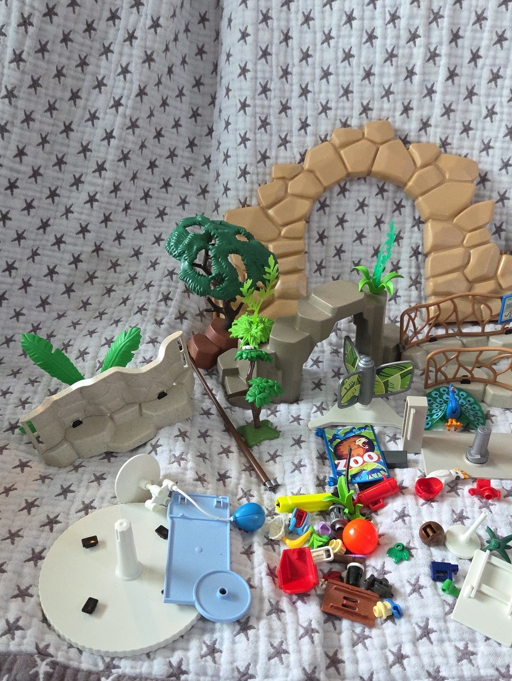 Playmobile Zoo  Incomplete - Picture 2 of 6